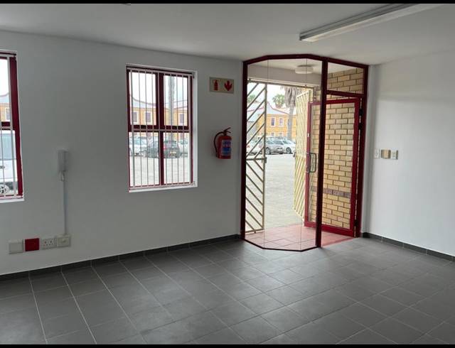 INDUSTRIAL PROPERTY TO RENT IN KILLARNEY GARDENS